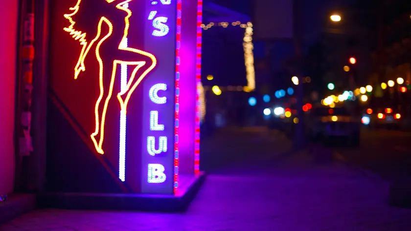 Full Nude Vegas Strip Clubs